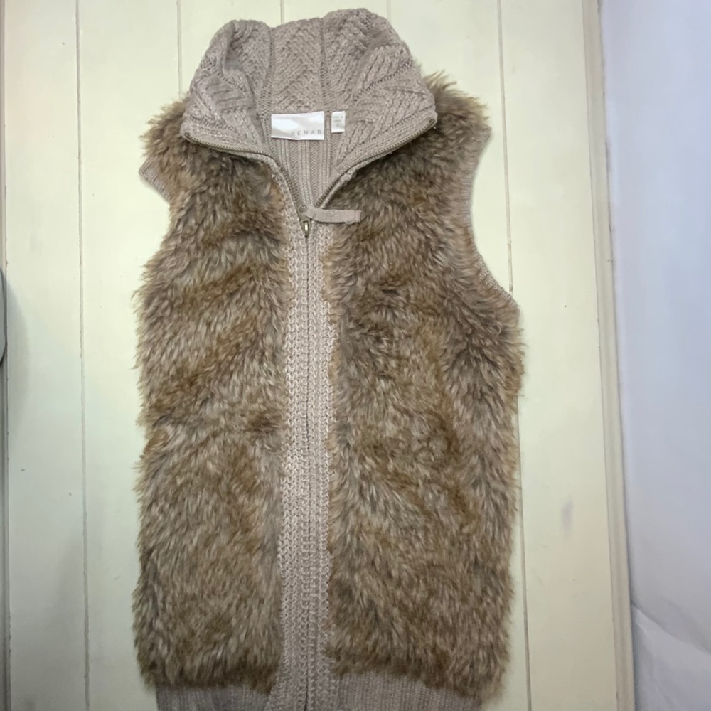 Fo-Fur Kenar knitted tan vest